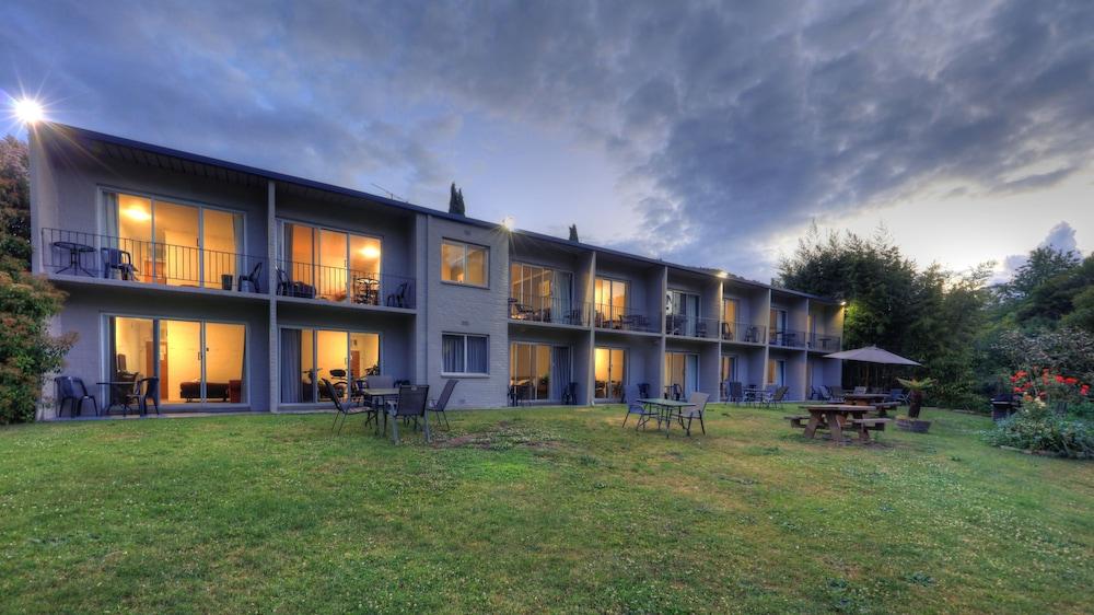 Riverbank Park Motel Bright Exteriör bild